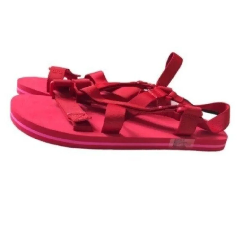 NWT GAP Red Sporty Strappy Flat Sandals Medium
